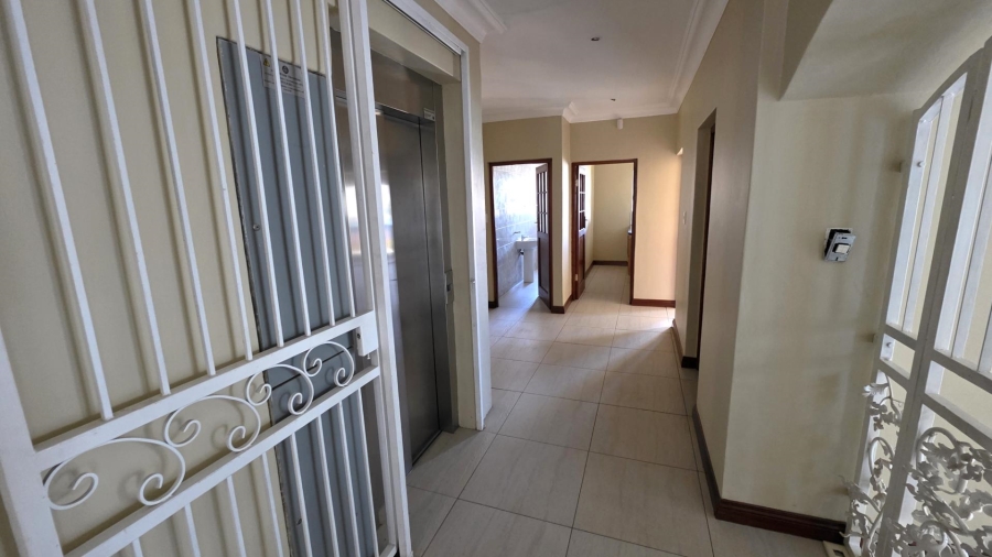 4 Bedroom Property for Sale in Ifafi North West